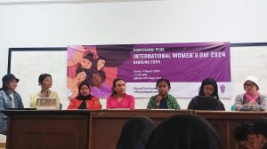 SUARA-SUARA PEREMPUAN YANG MENUNTUT HAK HIDUPNYA