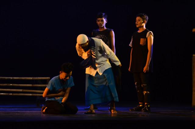 KEPADA PARA PEMELUK AGAMA YANG FASIS